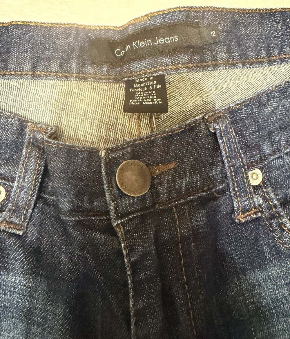 Calvin Klein Jeans Size 12 Dark Wash Denim Pants